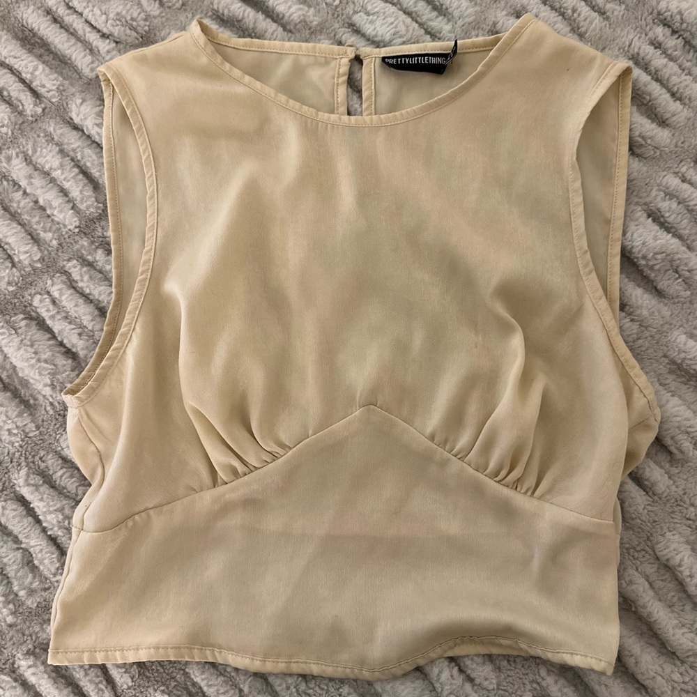 Prettylittlething top